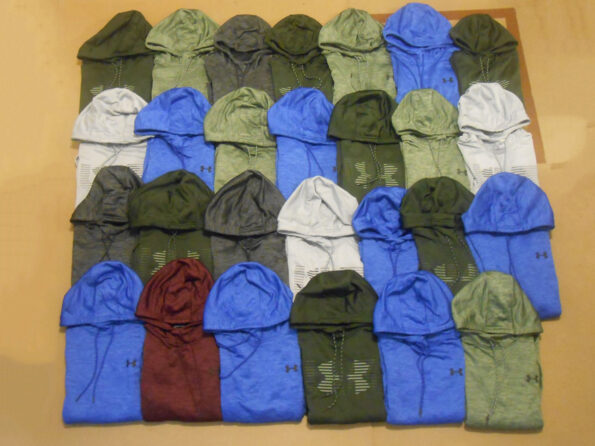 ( Clearance Lot no. 18 ) Wholesale Cheap New 174 pcs. Women & Men pullover hoodie SMLXLXXL ( Authentic Clothes 100% )
