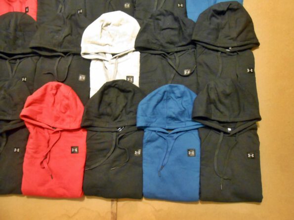 ( Lot no. 6 ) Wholesale Cheap New 30 pcs. Men Pullover Hoodies Size SMLXL2XL ( Authentic Clothing 100% )