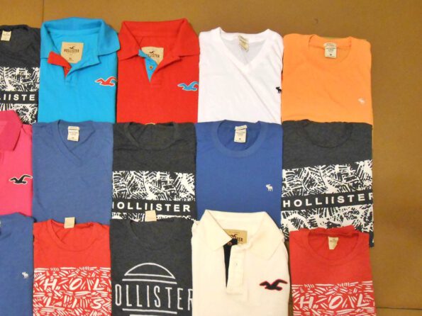 ( Lot no. 157 ) Wholesale Cheap New 40 pcs. Name brand Men Polo, T-shirt Size SMLXLXXL ( Authentic clothing 100% )