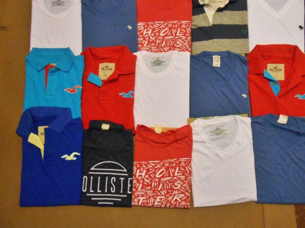 ( Lot no. 162 ) Wholesale Cheap New 40 pcs. Name brand Men Polo, T-shirt Size SMLXL ( Authentic clothing 100% )