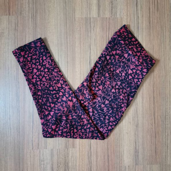 plus size heart leggings